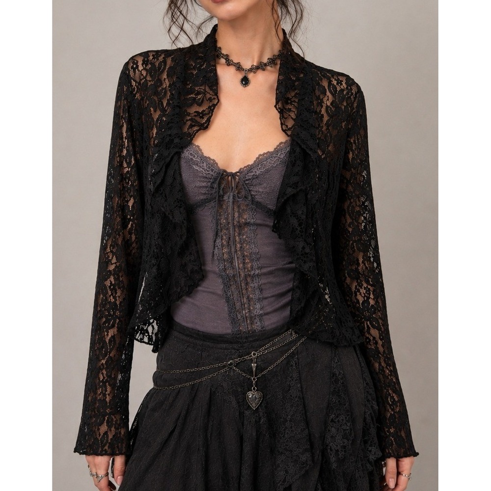 Whimsigoth Gothic Romantic Feminine Victorian Floral Lace Ruffled Shrug Medium